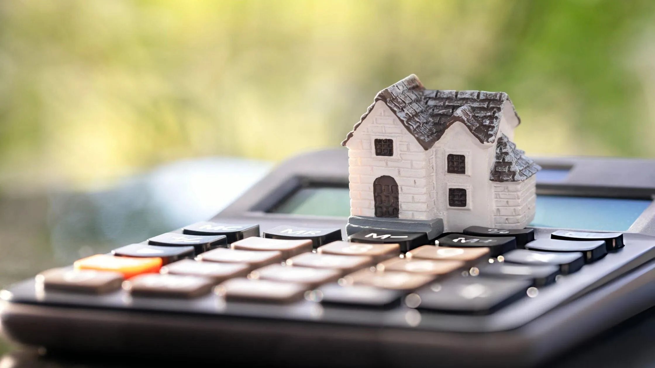  average cost of a background check for apartments ranges from 30 to 50 dollars 