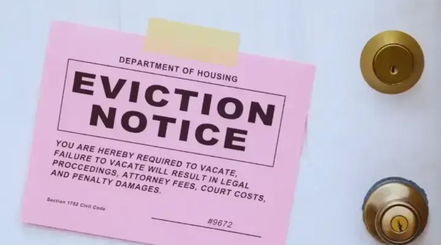 How to properly deliver a legal eviction notice