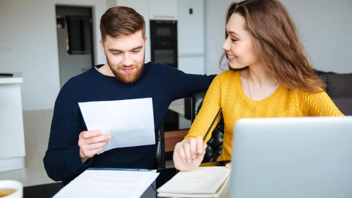 Definition of a lease renewal fee