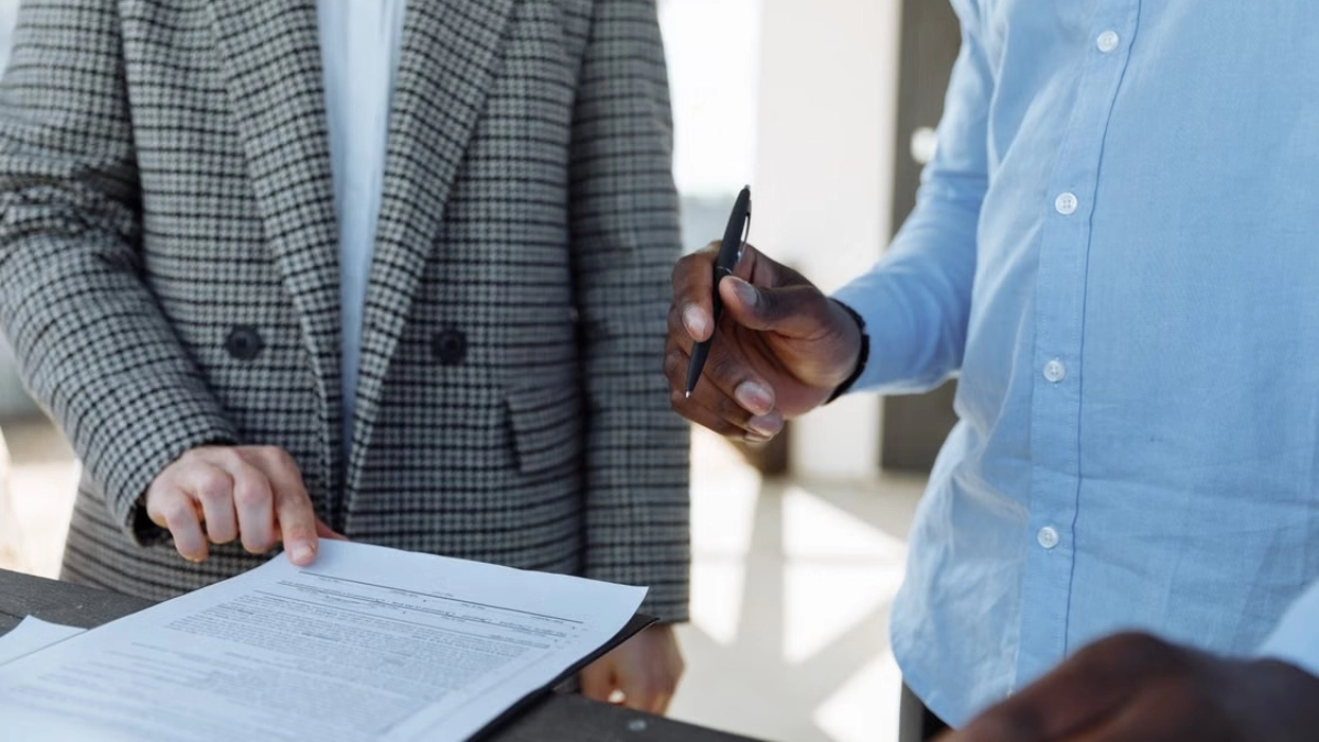 Lease termination and notice requirements for a month-to-month tenancy