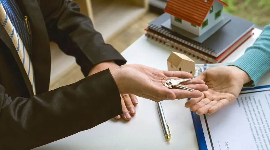  Step-by-step Illinois tenant screening process guide