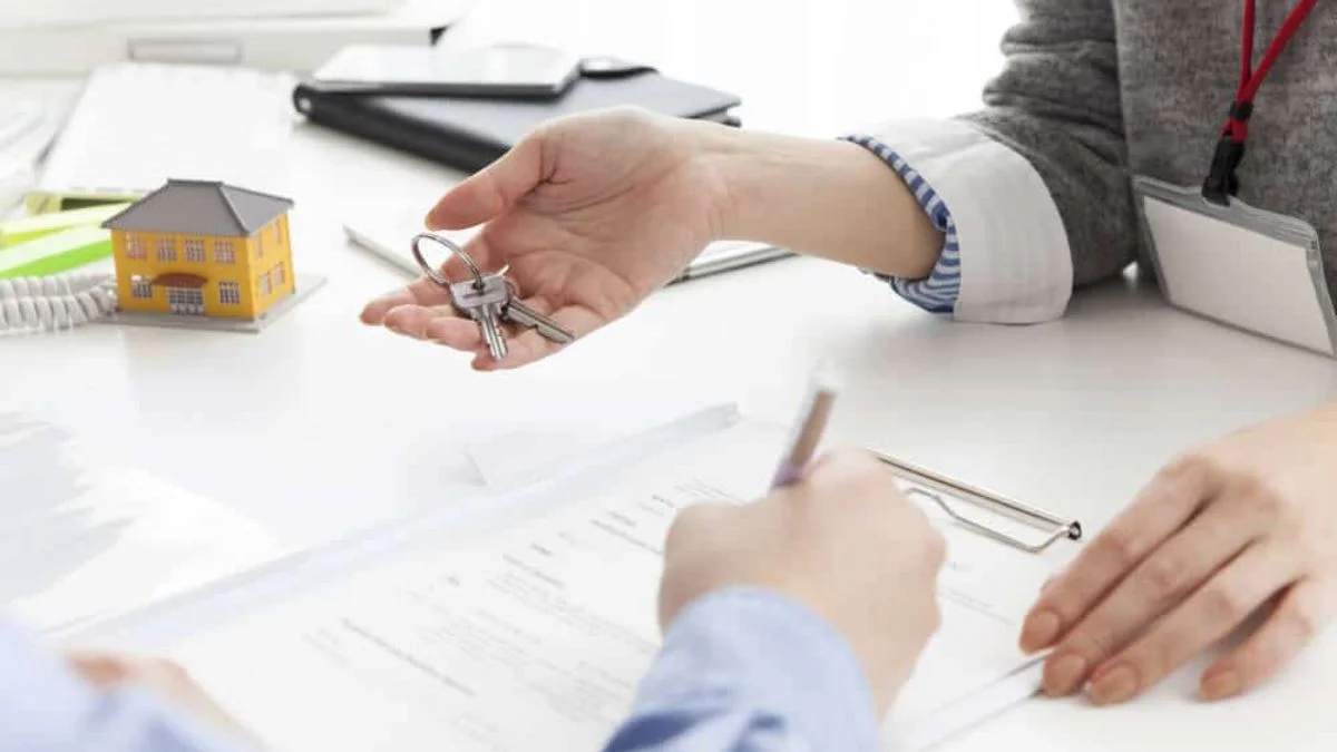 A reasonable admin fee usually reflects actual administrative costs and complies with state laws