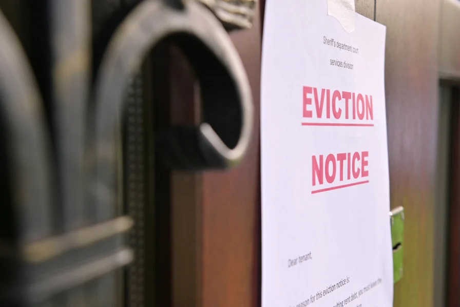 Steps to Serve an Eviction Notice in Michigan