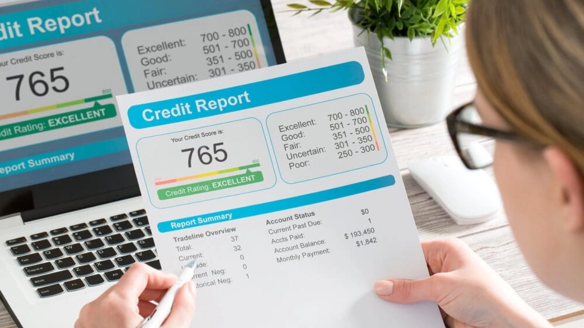 Common methods tenants use to obtain self-run screening reports that landlords may review