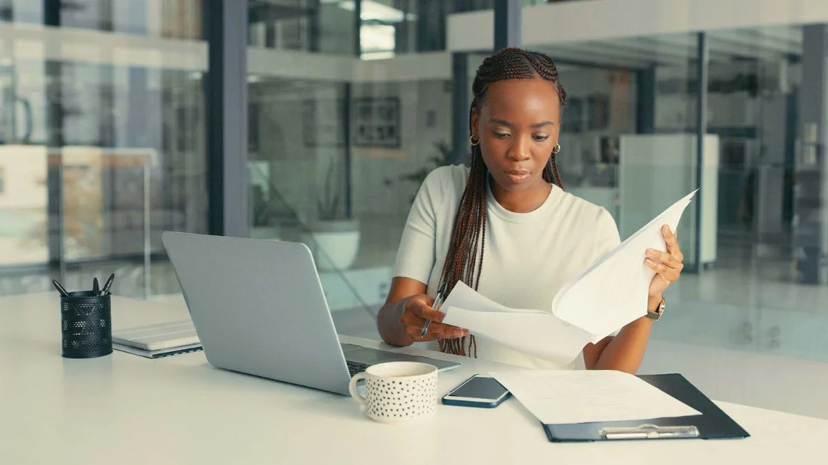 Financial documents for renting a room