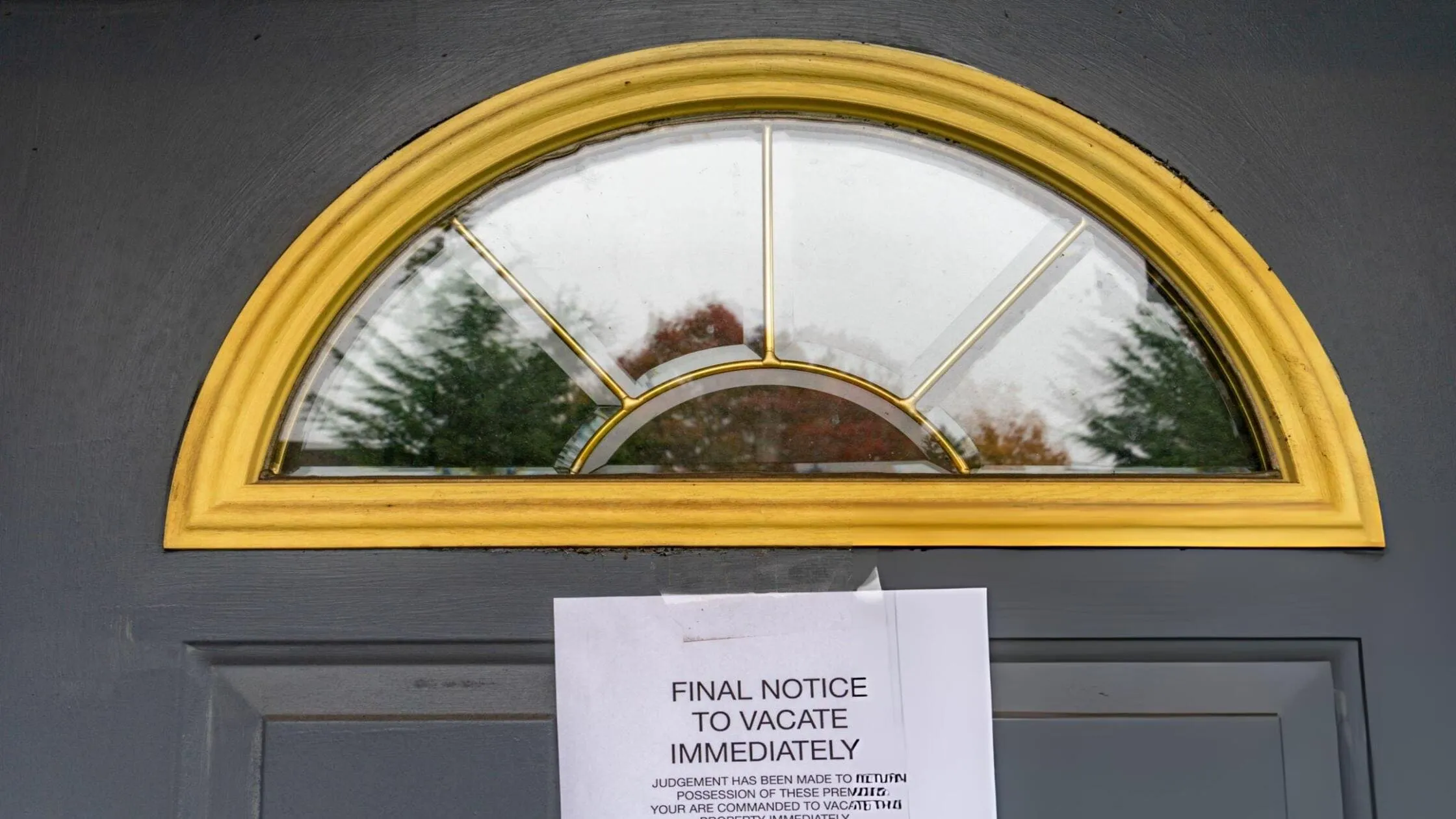 Learning how to write a notice to vacate protects a tenant's security deposit.