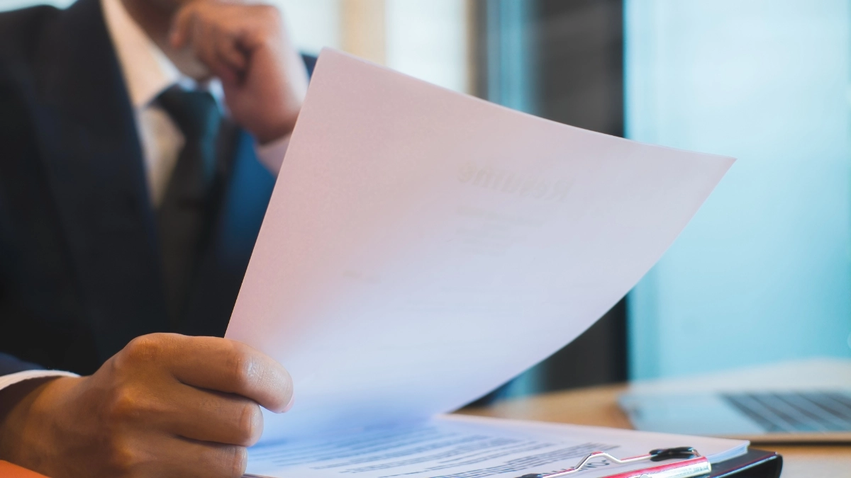 Reviewing the lease before starting the eviction process&nbsp;