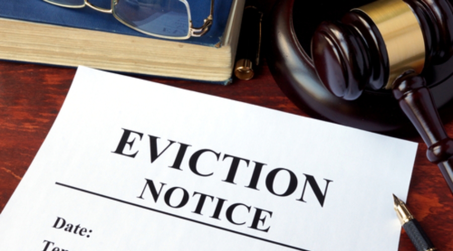 Detailed timeline of Illinois eviction process steps