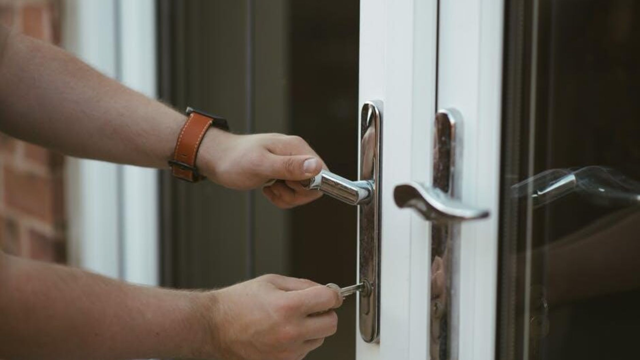 can a landlord enter without permission in wyoming