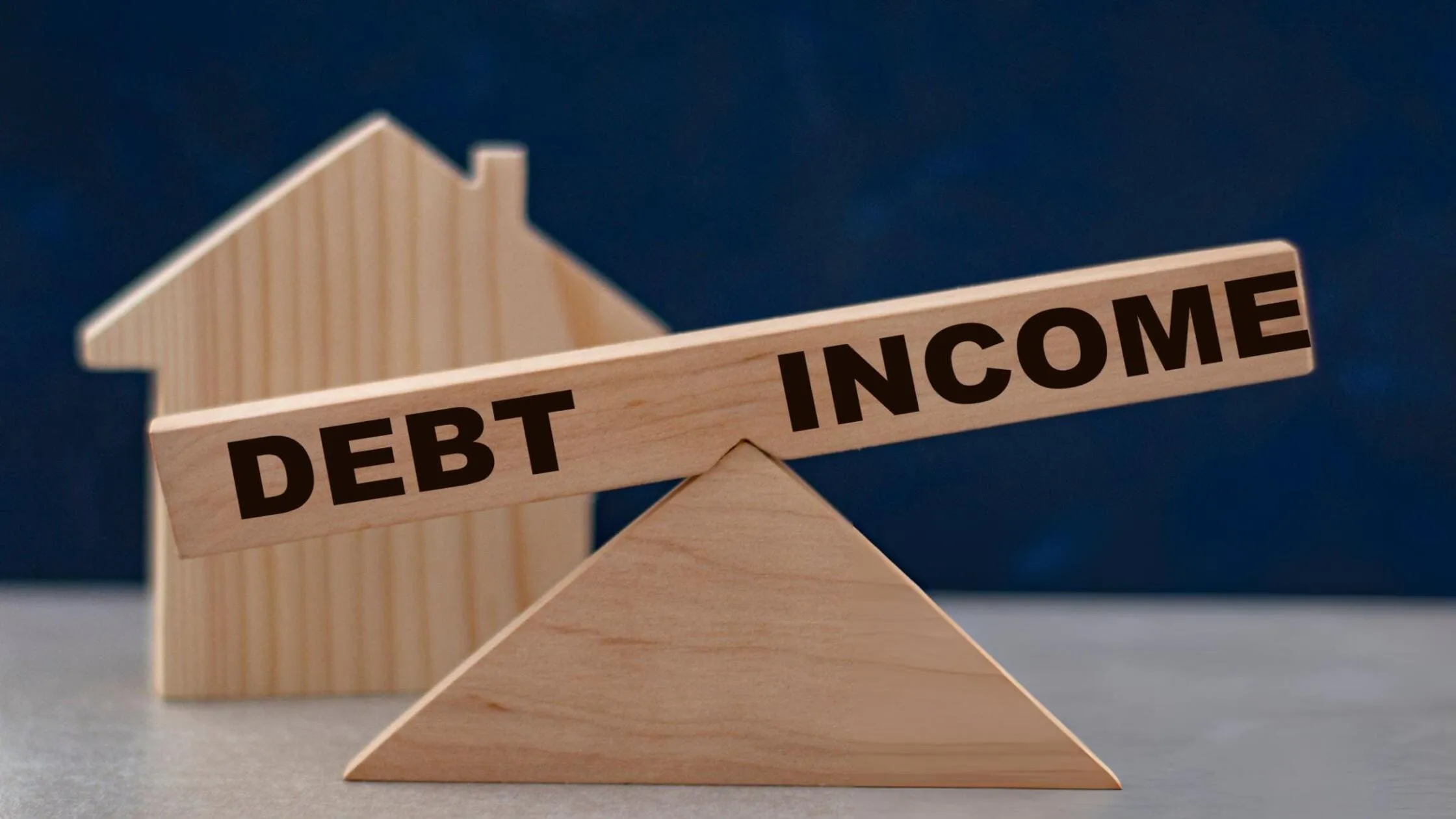 how to calculate debt to income ratio for apartment rental applications