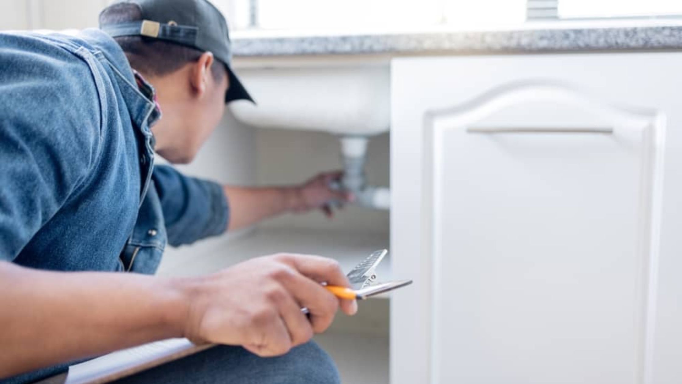 Emergencies like fires, flooding, or gas leaks permit landlords to enter a property