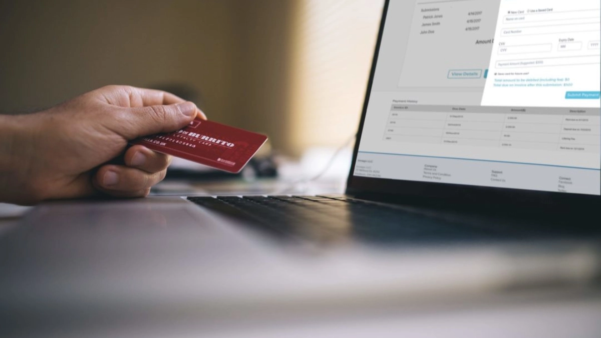 Key considerations for landlords accepting rent payments by credit card
