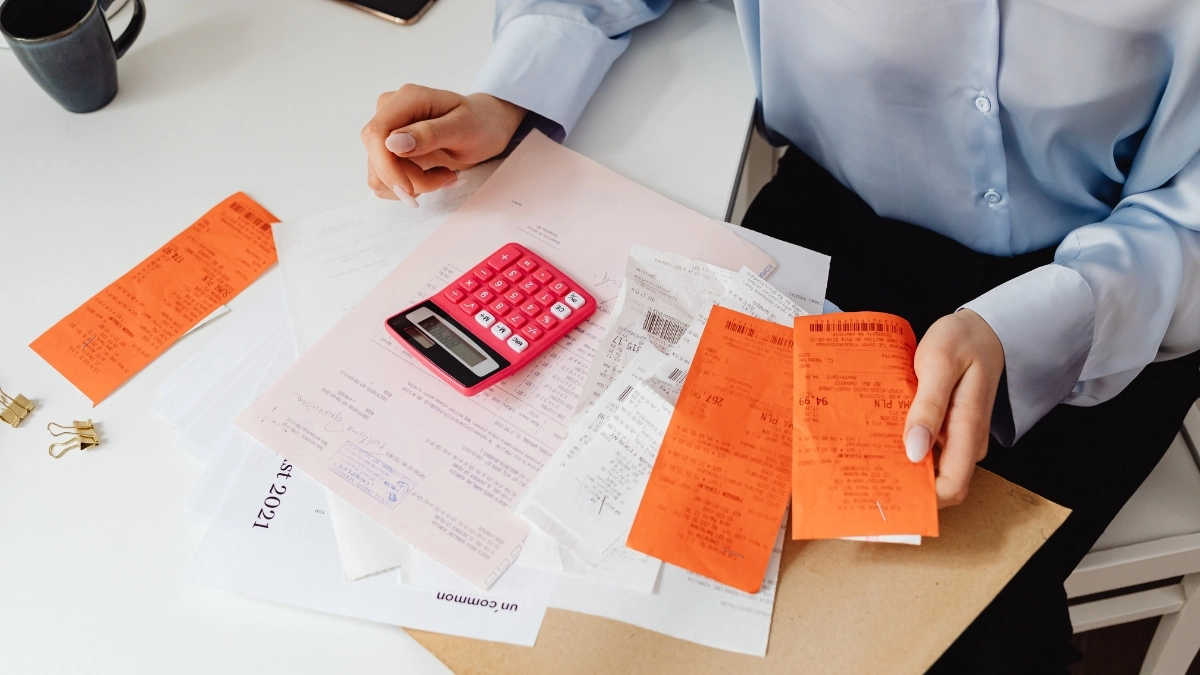 Tips for organizing self employed income records
