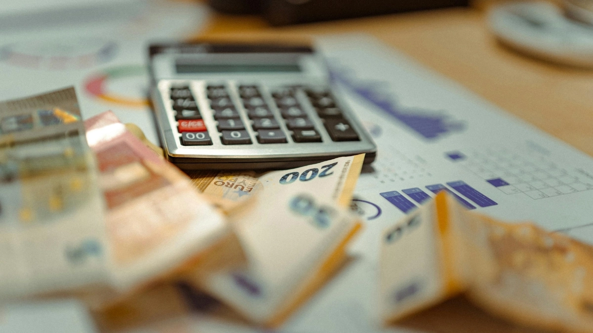 Income needed to rent an apartment