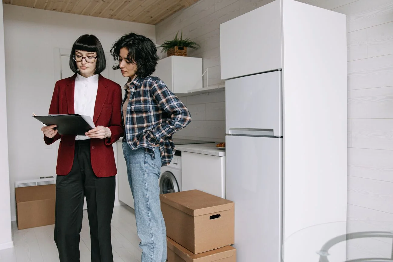 When Tenants Are Responsible for Pest Control