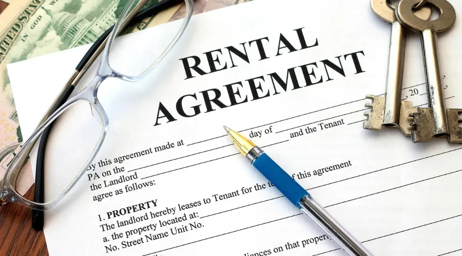 Store rental records and lease terms